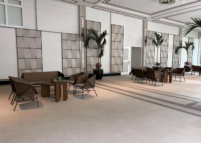 New 1br At The Camden Place Near Dlsu